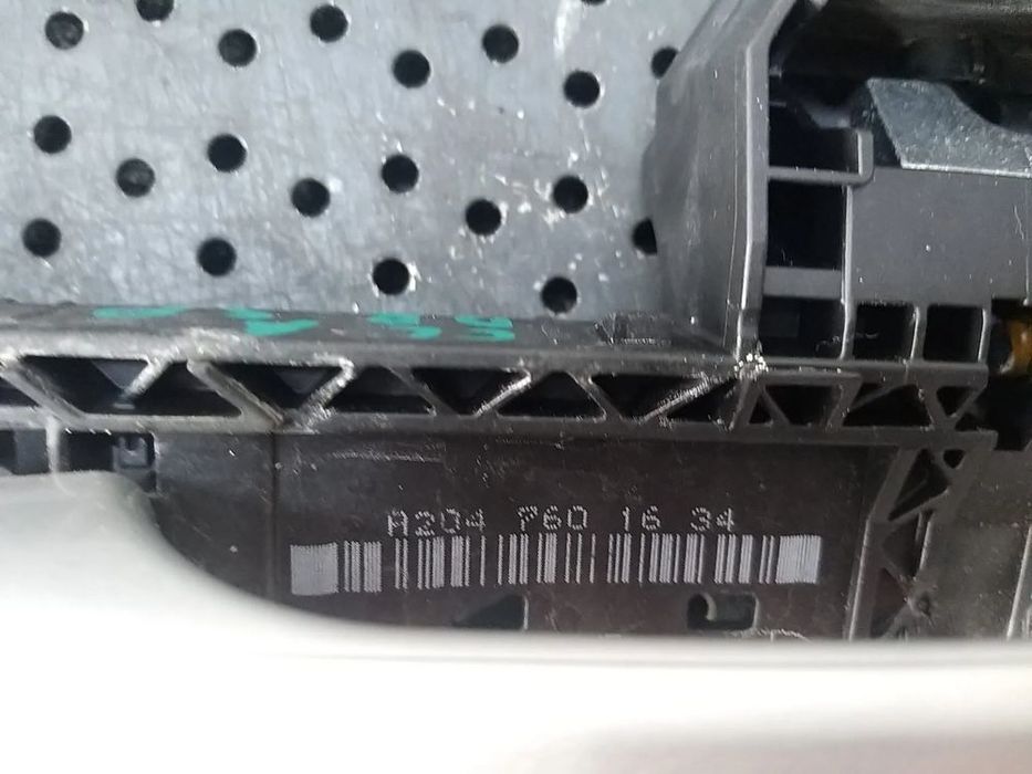 Maner usa dreapta spate mercedes cla x117 a2047601634