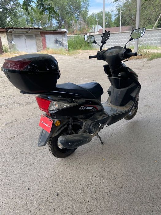 Продам мопед М8 125
