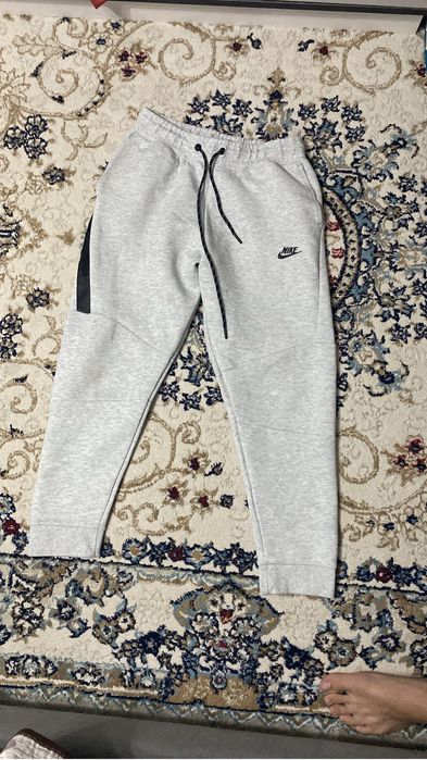 Продам трико : Адидас , Найк теч флис(вниз) торг есть