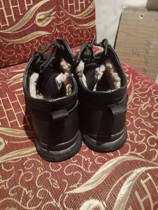 Зимние ботинки мужские