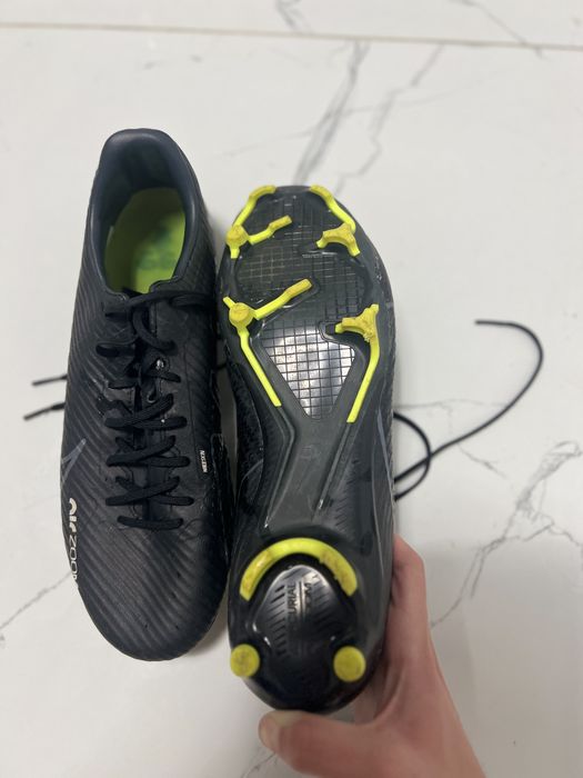 ghete fotbal nike vapor 15 academy marimea 46