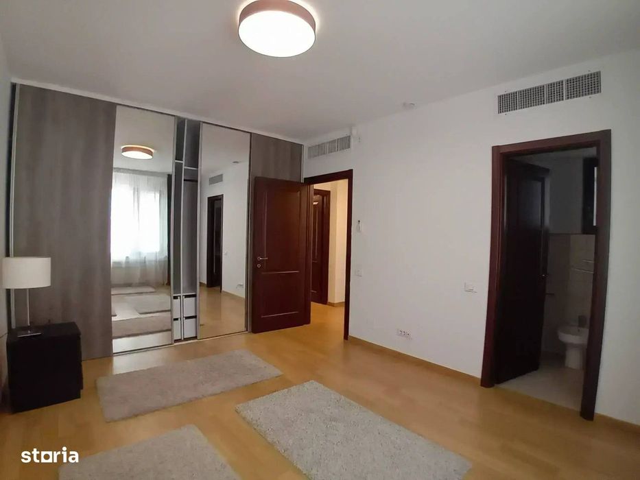 Apartament luminos cu terasă, 3 camere pe Clucerului