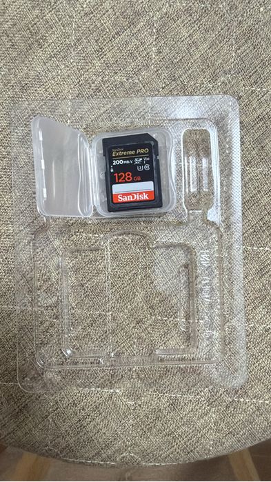 Карта памяти sandisk новая