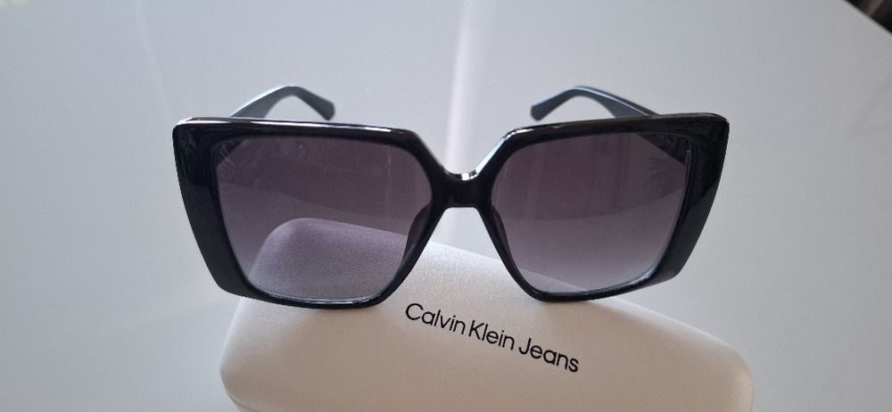 Слънчеви очила Calvin Klein