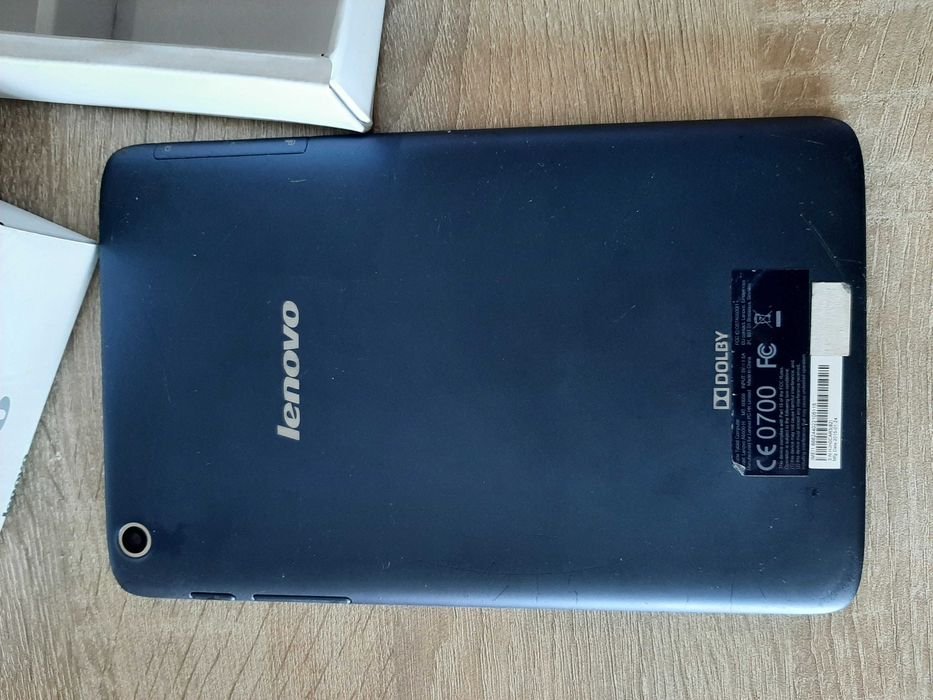 Таблет Lenovo TAB A8 за части