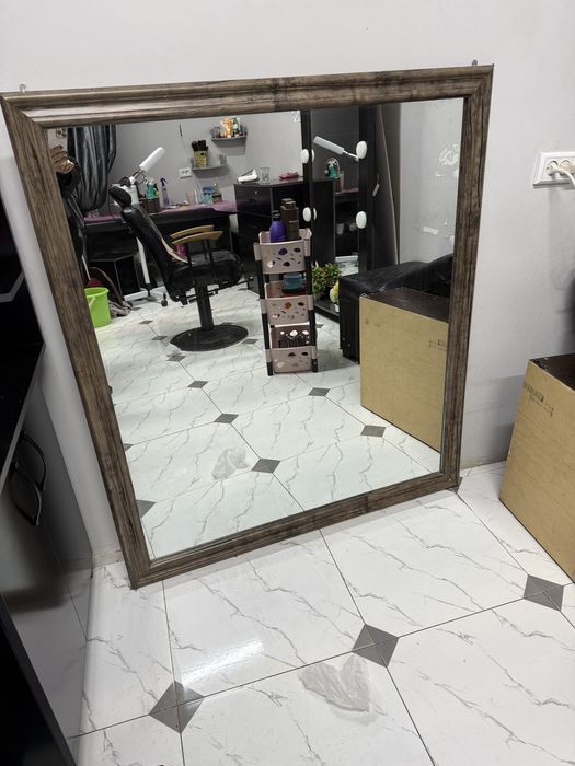 Салонга керакли барча жихозлар сотилади