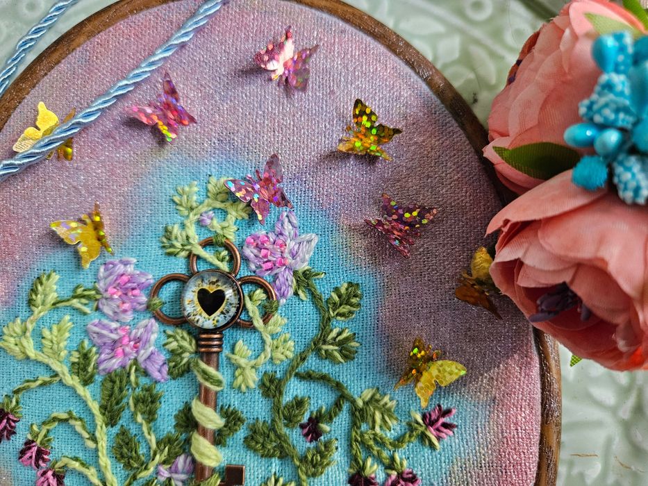 Broderie mixed media art Key to Love Garden