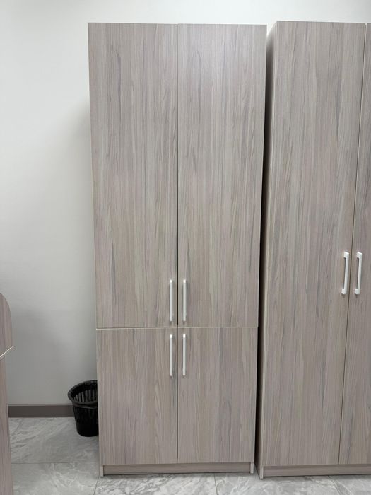 Срочно продам шкаф для документов , кассу
