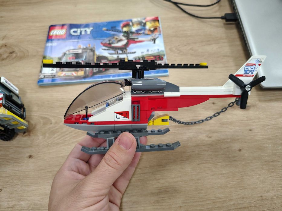 Лего Lego City и Shell.