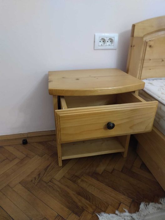 Noptiere lemn, sertar + raft