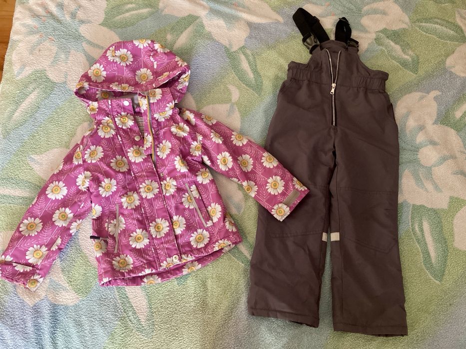 Продам костюм на девочку