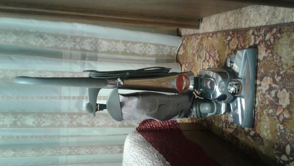 Продам Моющий Супер Пылесос "KIRBY"