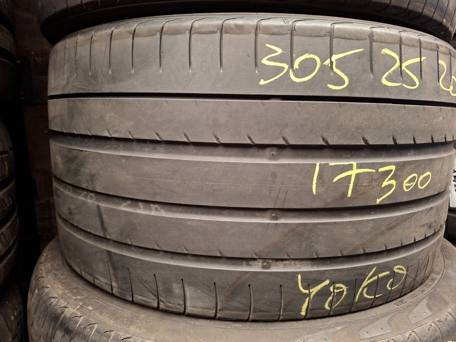 2 anvelope 305/25 R20 Yokohama