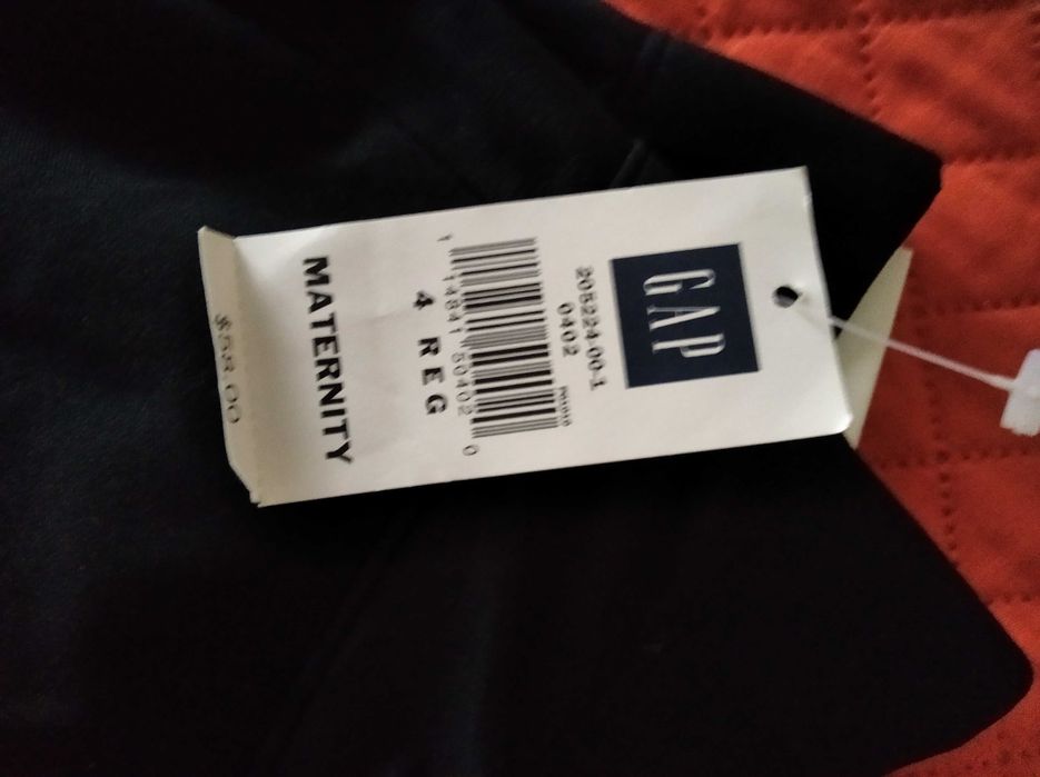 Pantaloni GAP noi gravide