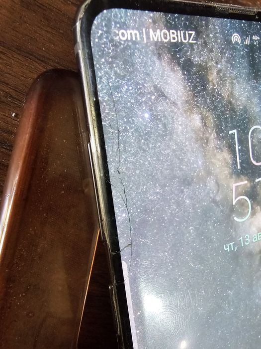 Samsung s10+ 128/8