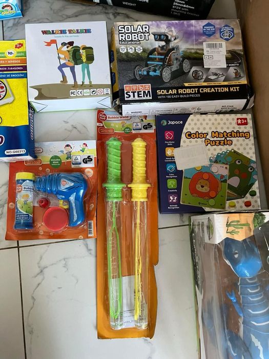 Куп нови играчки за твоето дете!