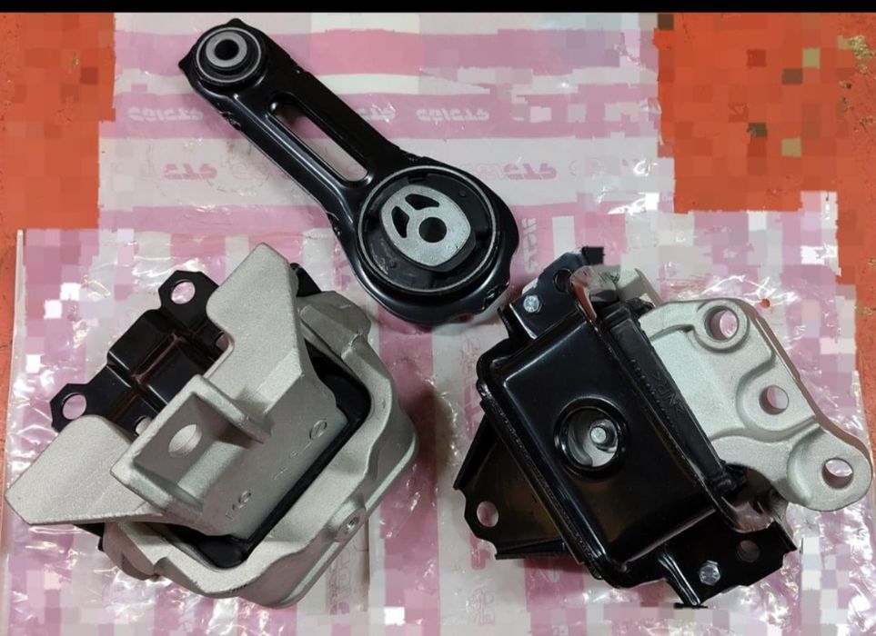 Подушки двигатель Subaru Outbakc Forester Legacy