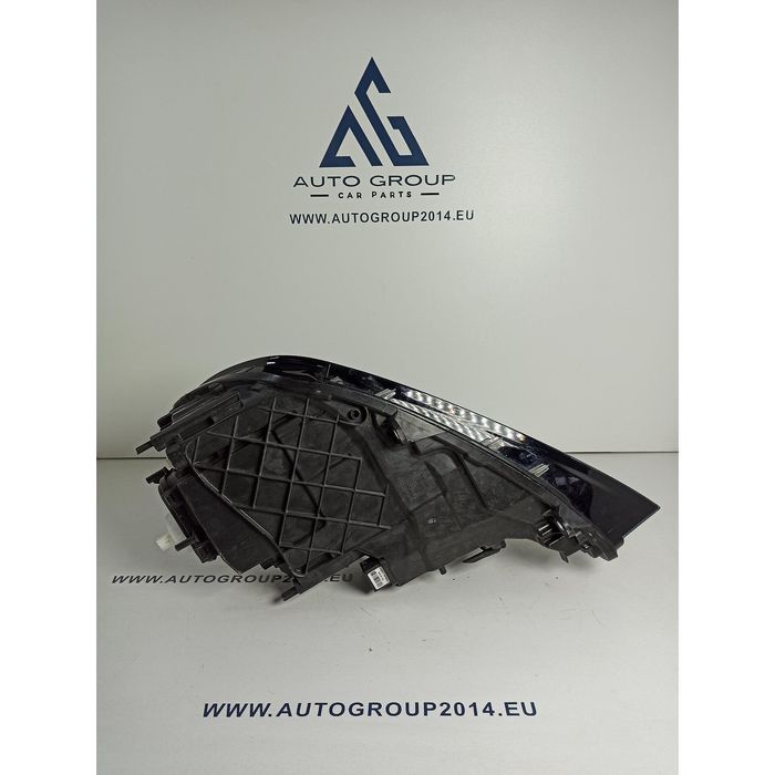Десен фар за vw touareg 7p - 7p1941032