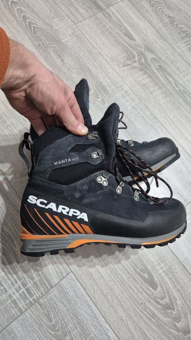 Bocanci Scarpa cu prindere coltari