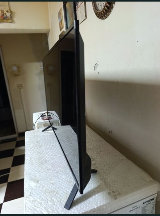 Smart tv vortex 101cm