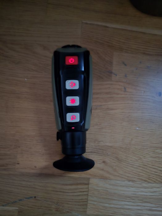 De vanzare Flir scaut 2 seria 240