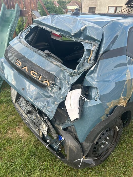 Dacia Sping Extreme 2025 avariata