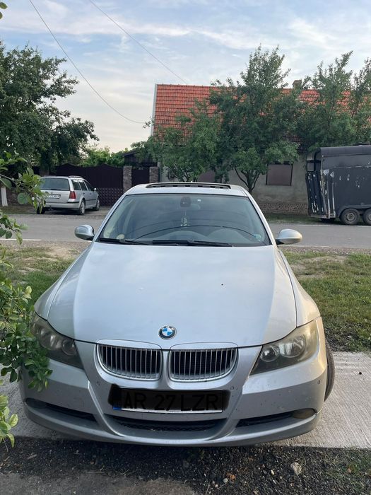 vând bmw e90 320d
