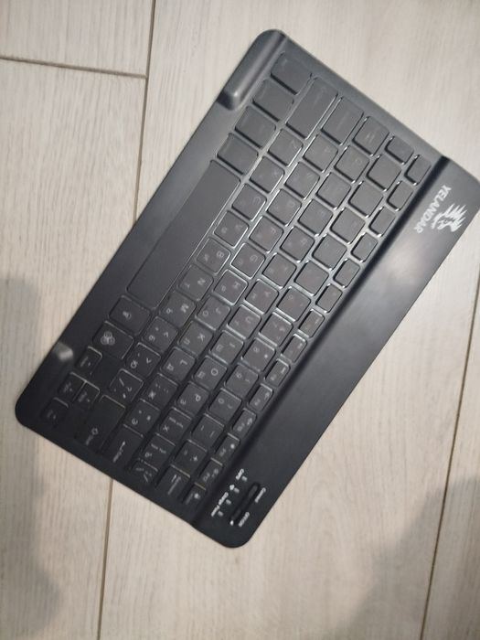 Клавиатура андроидов или айфон