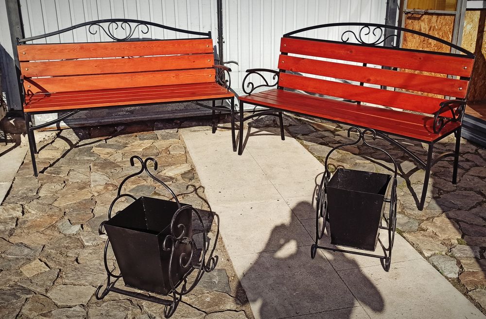 Лавка (скамья), урна для дома и сада