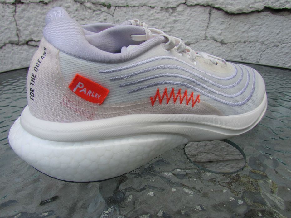 Дамски маратонки Аdidas x Parley Supernova 2