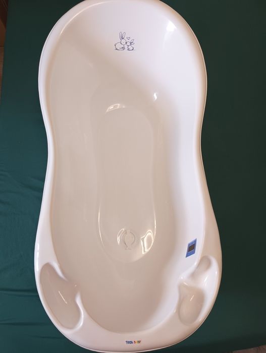 Vând balansoar + cădiță ( folosita o singura data)