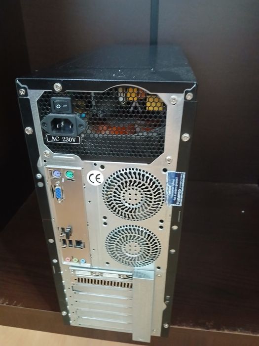 Vand pc intel Flamingo,cu boxe