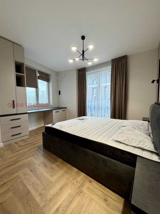 Продава се Двустаен апартамент в Пловдив, Кършияка - 85 кв.м за 921 €/кв.м - Снимка #8