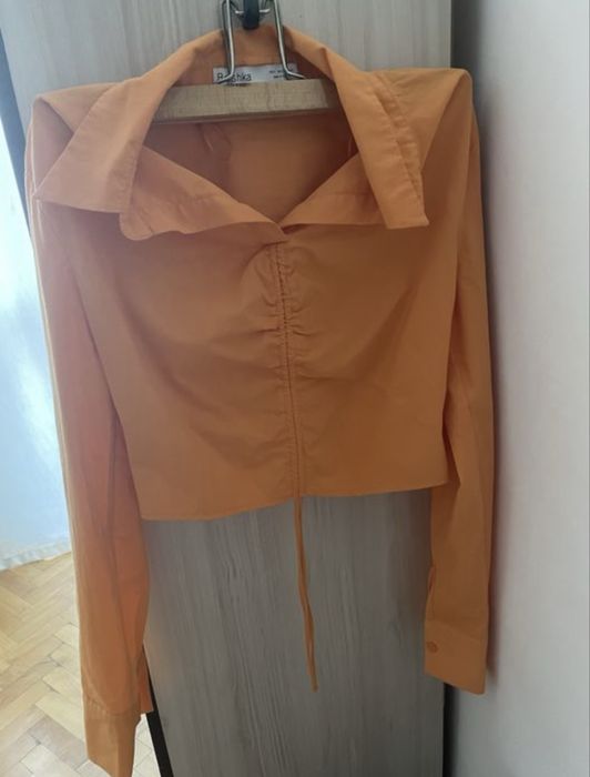 Къси блузки Bershka