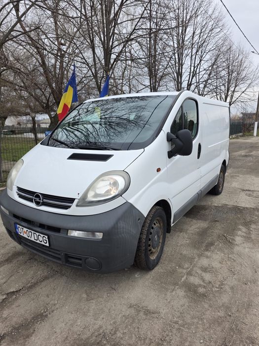 Opel Vivaro 2.5 , 2005