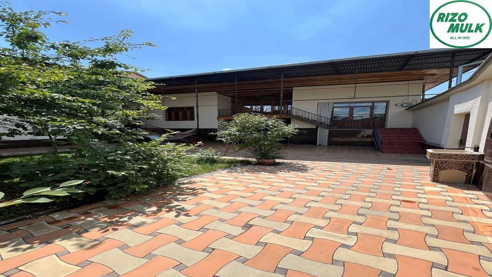 Шайхонтохур тумани Обиназир махалласида ховли сотилади. NR494/42