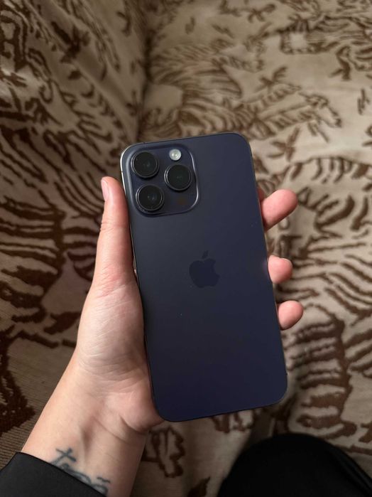 Продам iPhone 14 Pro Max 1TB в идеальном состоянии