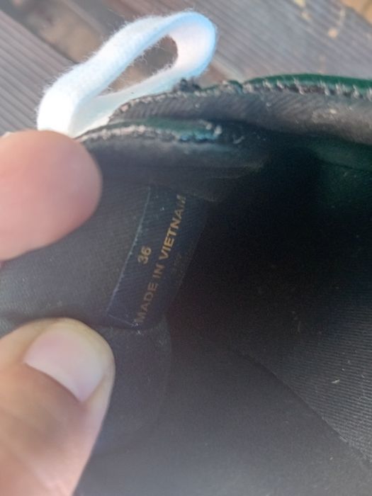 Guess adidasi ca noi