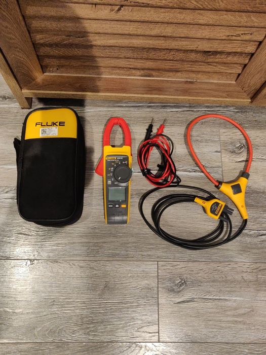 Aparat de măsură FLUKE 376 FC TRMS Clamp Meter – stare impecabilă