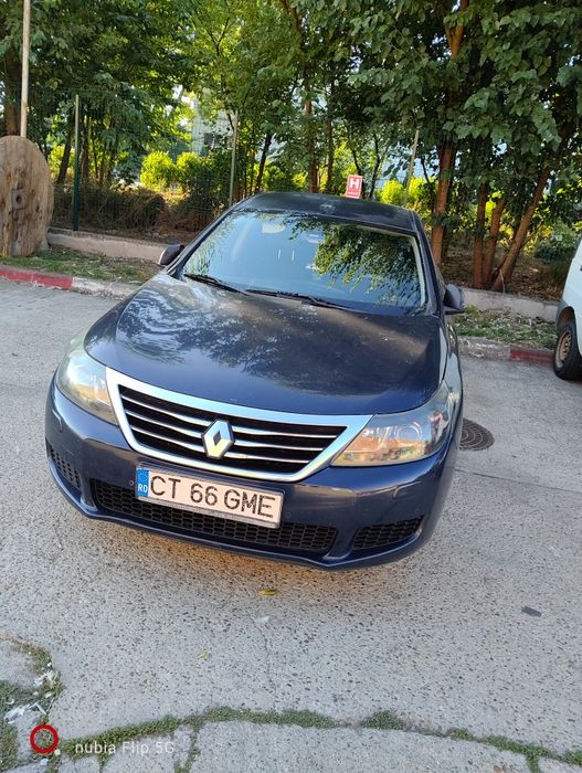 Renault Latitude Initiale 3.0 V6 dCi 240 CP Automată | 2012 | 214.000 km