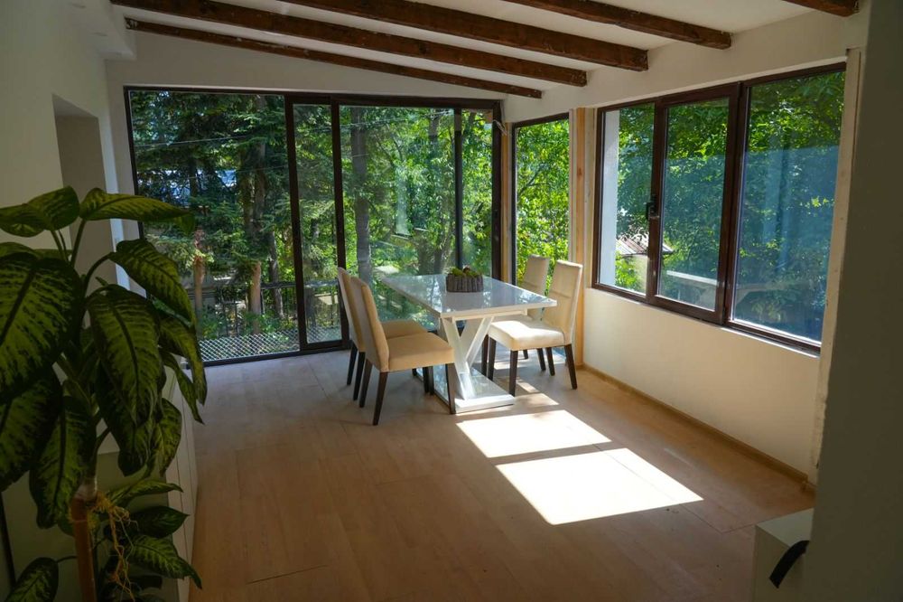 Продава се Къща в с. Томпсън, Област София-област - 73 кв.м за 1350 €/кв.м - Снимка #1