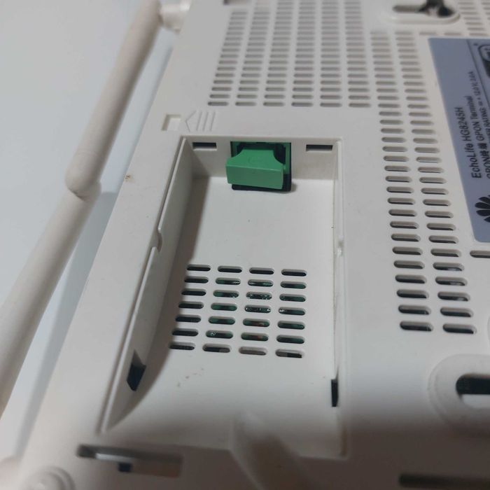 Оптичен рутер (GPON Терминал) Huawei EchoLife HG8245H