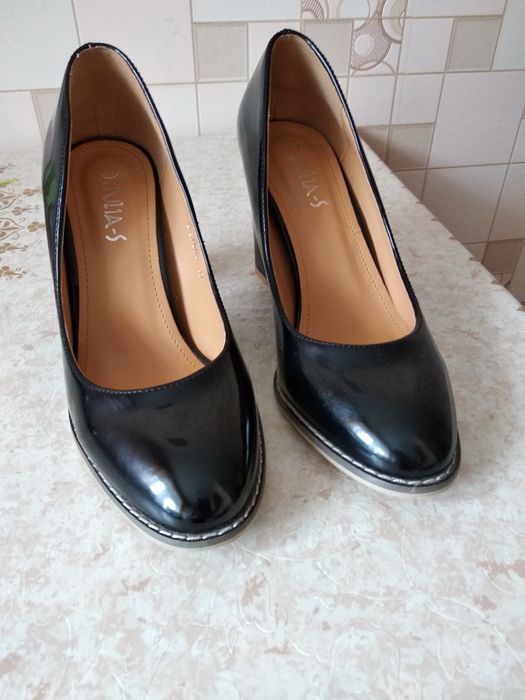 Туфли женские 37 размер