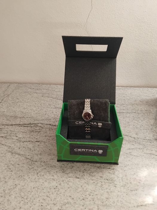 Ceas Certina dama nou