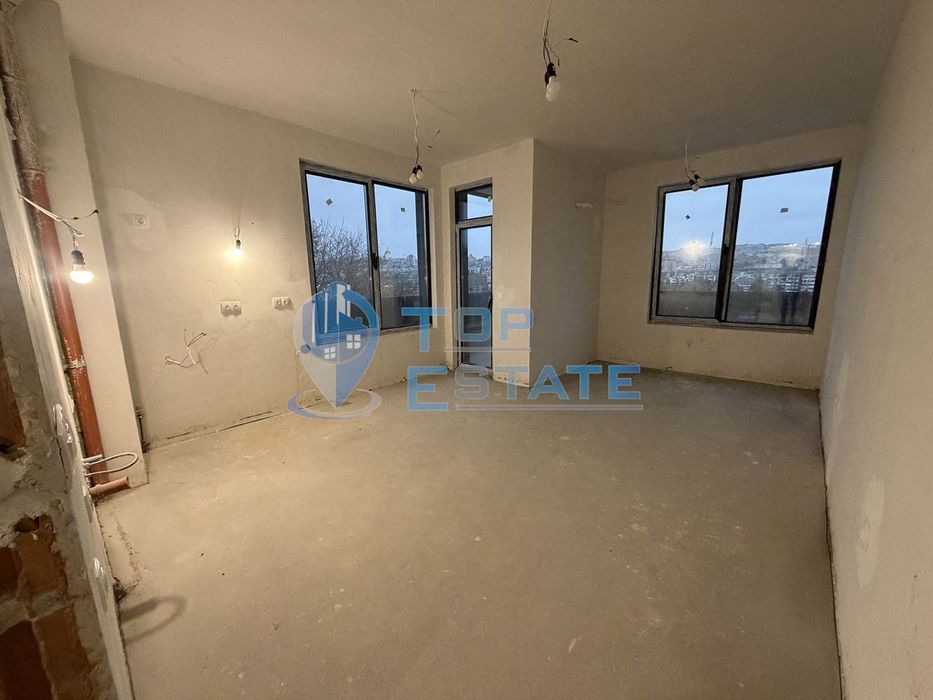 Продава се Тристаен апартамент в Велико Търново, Зона Б - 93 кв.м за 1882 €/кв.м - Снимка #1