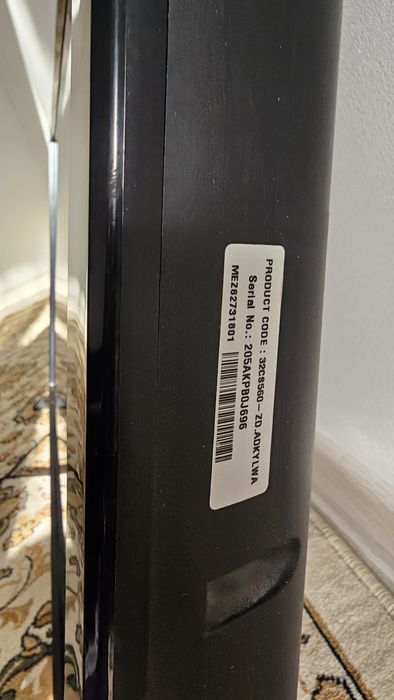 Телевизор LG 12000тг с пультом