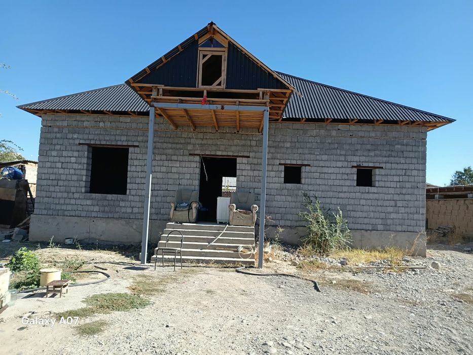 Үй сатылады.Туркестан