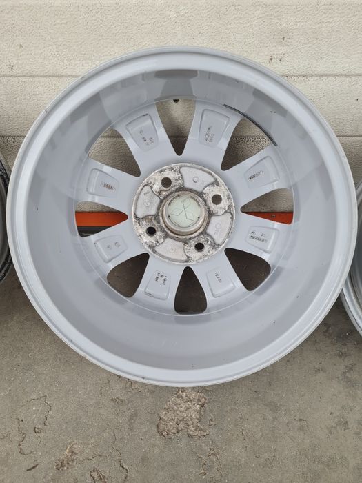 Оригинални джанти за МИТСУБИШИ MITSUBISHI R15 4x114.3 ET46 6J