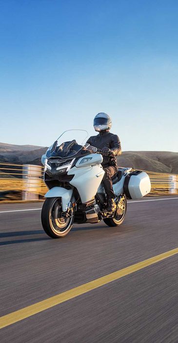 CF MOTO 1250 TR-g