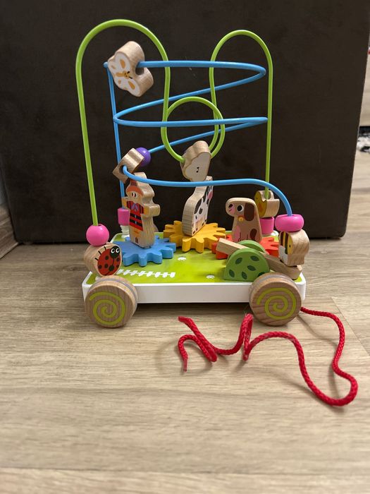 Дървена играчка за дърпане Ферма от Viga toys